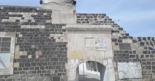 Kontrol sağlanan Afrin merkez camiden ezan okundu