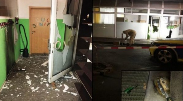 Teröristler Almanya'da camiye molotof attı
