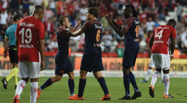 ÖZET İZLE: Antalyaspor 0-2 Başakşehir maçı özeti ve golleri izle | Antalya, Başakşehir maçı skoru özeti VİDEO