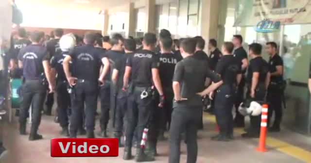 Milletvekilinin esnaf gezisi sırasında silahlı kavga