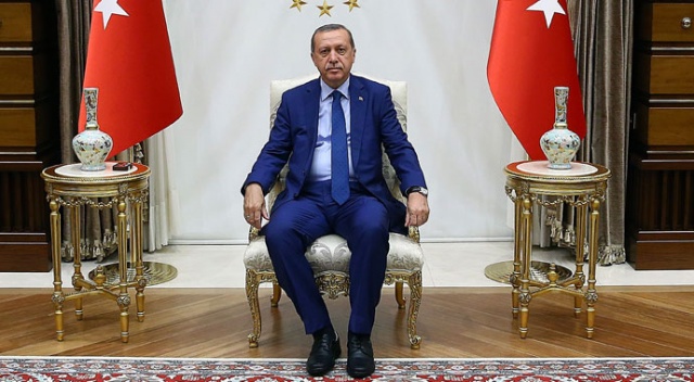 Öğrenciler Twitter'dan davet etti, Erdoğan kırmadı