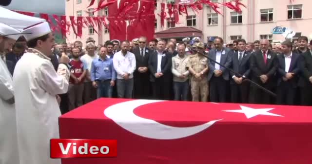 Şehit Uzman Çavuş Bahattin Baştan'ın naaşı son yolculuğuna uğurlandı