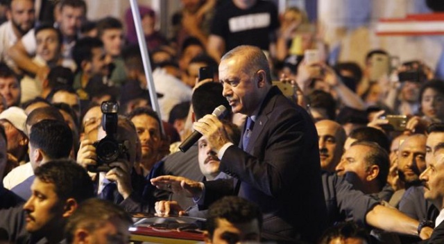 Başkan Erdoğan'dan tezahürat yapan kişiye uyarı