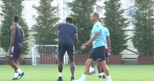 ÖZET İZLE: Burnley 1-0 Başakşehir özeti ve golü izle | Burnley Başakşehir, skor kaç kaç bitti?