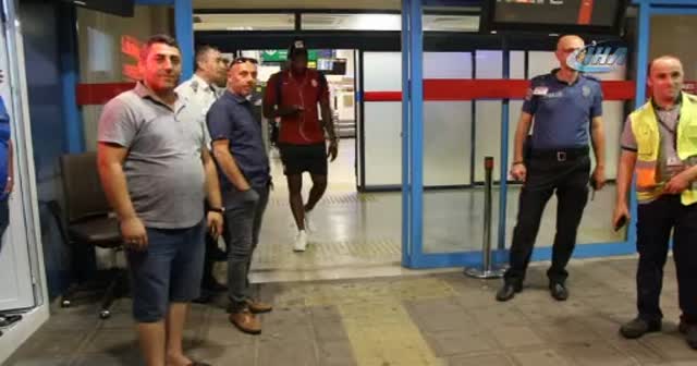 AZ TV İZLE İdman TV CANLI İZLE | Trabzonspor Galatasaray Şifresiz İZLE, Spor SMART Canlı İZLE