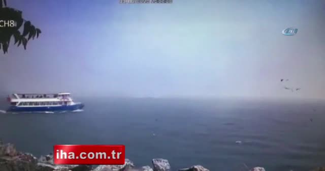 İstanbul Bostancı'da helikopterin düşme anı böyle görüntülendi