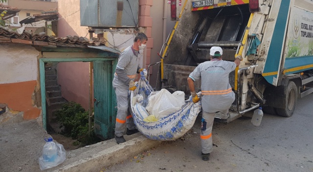 Bu evden 5 ton çöp çıktı