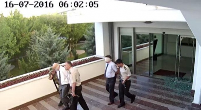 Yeni görüntüler ortaya çıktı! İnfaza götürülürken...