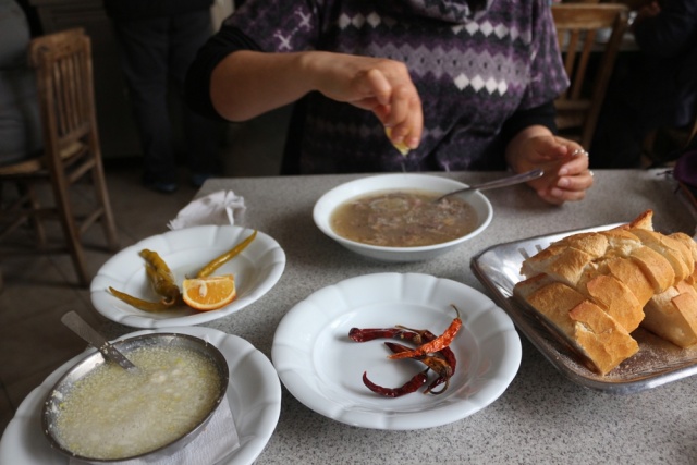 ‘Sulu Muğla Kebabı’ için Yunanistan’dan geliyorlar