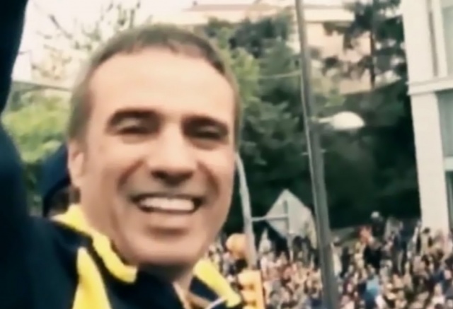 Ersun Yanal’a hoş geldin videosu