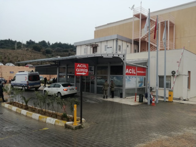 İzmir'de kimyasal gazdan 1 kişi öldü, 3 işçi ve sağlık çalışanları tedavi altında
