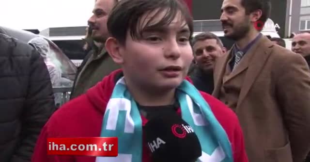 Cumhurbaşkanı Erdoğan için gözyaşı döken çocuk konuştu