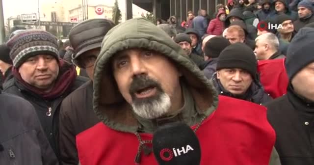Şişli Beledyesi’nde maaşlarını alamayan işçiler iş bırakma eylemine başladı