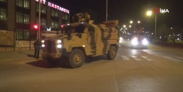 Suriye'ye komando birlikleri sevk edildi