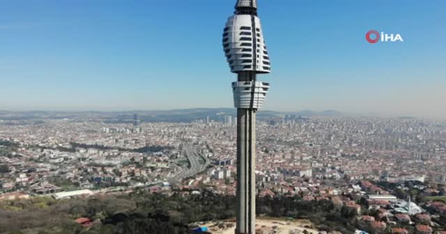 Çamlıca Kulesi'ne dördüncü büyük parçanın monte edilme anları havadan görüntülendi