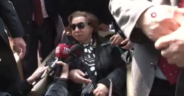 8. Cumhurbaşkanı Turgut Özal, vefatının yıl dönümünde kabri başında anıldı