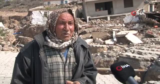 İzmir'de heyelan bölgesinde bekleyiş sürüyor