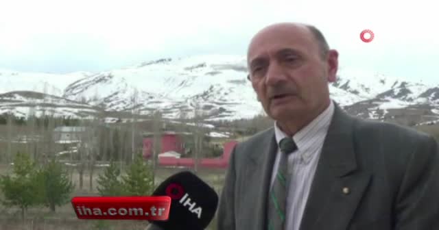 Köyün ‘doktor' muhtarı