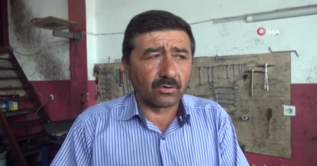 Çocuğu üzeri kirli diye minibüs koltuğuna oturtmadılar