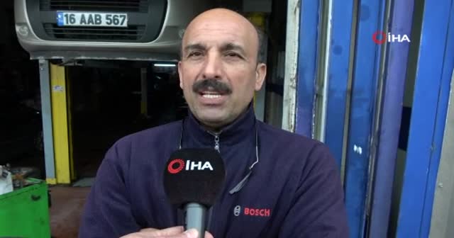 Herkes bu ustaya koşuyor...Vatandaş fazla tamir parası ödemesin diye Bursalı ustadan örnek davranış