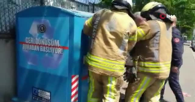 Kadıköy’de küçük çocuğun oyuncak merakı ilginç şekilde sonlandı