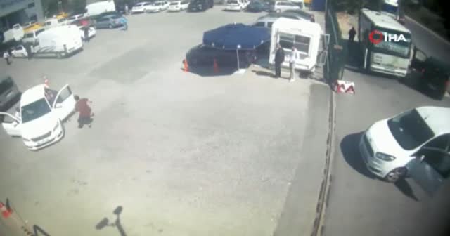 Polisin Amerikan filmlerine taş çıkartacak operasyonu kamerada