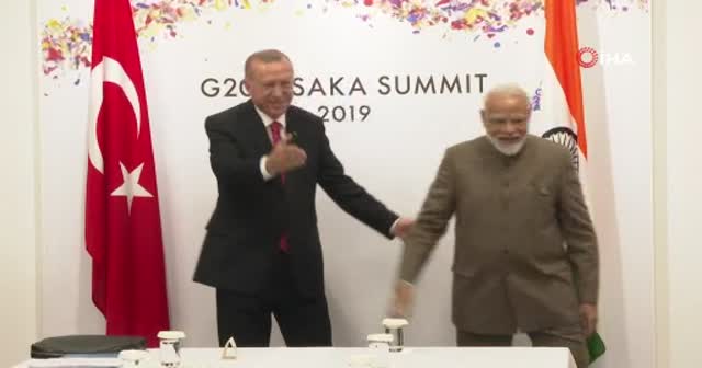 Cumhurbaşkanı Erdoğan Modi'yi kabul etti