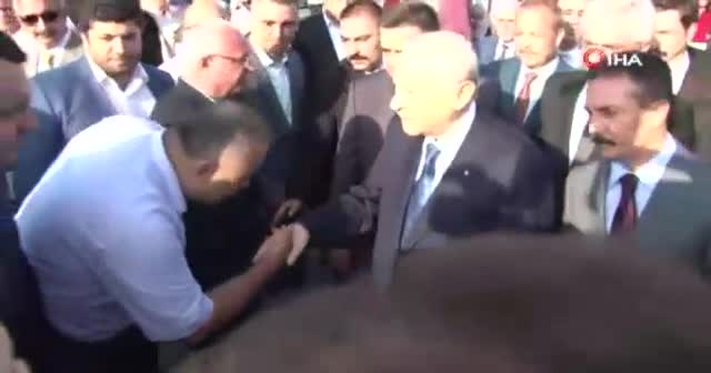 Devlet Bahçeli partililer tarafından Çamlıca gişelerinde karşılandı