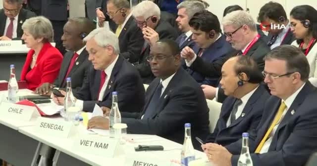 G20 liderleri Dijital Ekonomi oturumunda buluştu