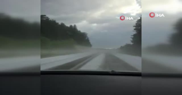 Kastamonu'ya 12 saattir dolu yağıyor