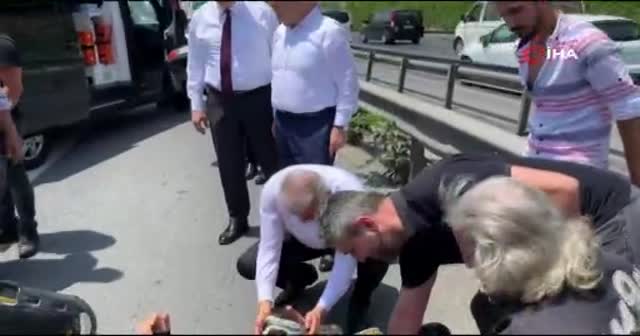 Kaza geçiren motosikletlinin yardımına Binali Yıldırım koştu