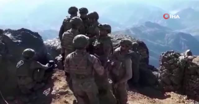 Pençe Harekatı’nı icra eden komandolar bayramlaştı