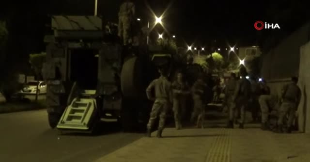 Suriye sınırındaki birliklere askeri sevkiyat