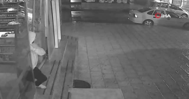 46 yıl hapis cezasıyla aranan 'Kasa faresi' Adana'da yakalandı