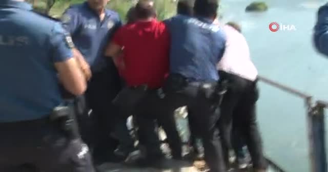 Karısı intihara teşebbüs etti, o ağaca yaslanarak izledi