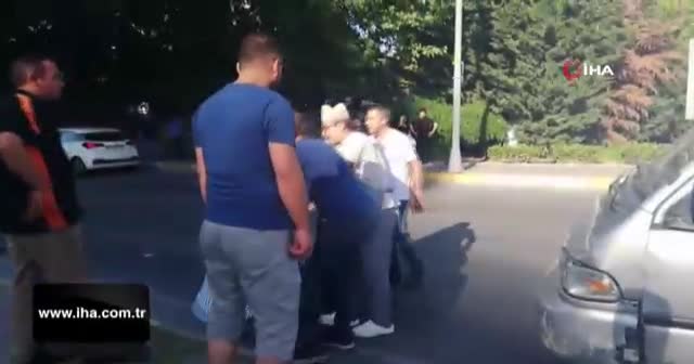 Kızına araba çarpan anne sinir krizi geçirdi