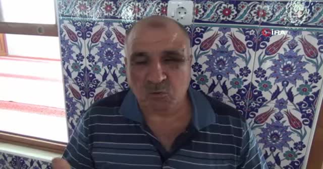Okuduğu duayı beğenmeyip imamı darp ettiler