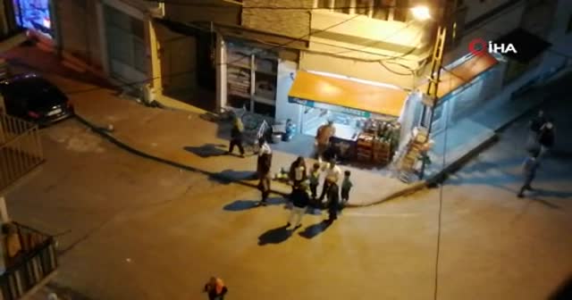 Şiddet gördüğü şahıstan kaçarken yardımına mahalleli yetişti