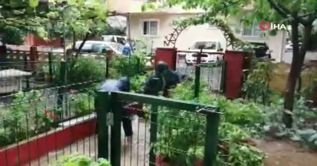 İstanbul’u kara bulutlar sardı: Anadolu Yakasında yağmur başladı