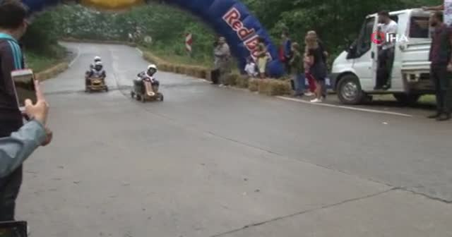 Karadeniz'de 'Formulaz' fırtınası esti