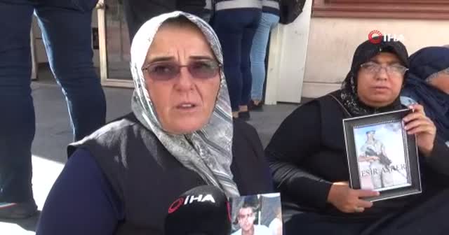 Anneler direnmeye devam ediyor! HDP önündeki evlat nöbeti 26'ncı gününde