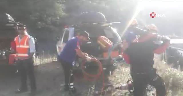 Bilecik'te kılavuz tren tünelde raydan çıktı: 2 makinist hayatını kaybetti