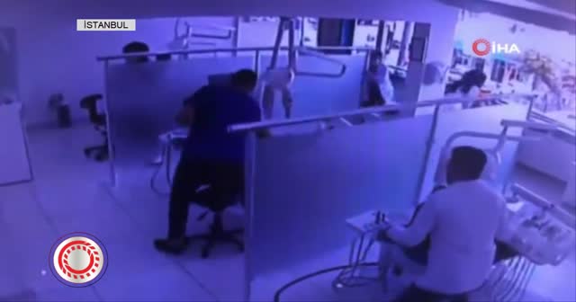 Dişçide deprem anı kamerada