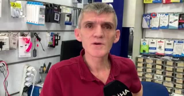 Telefon satıcısına batarya dayağı kamerada