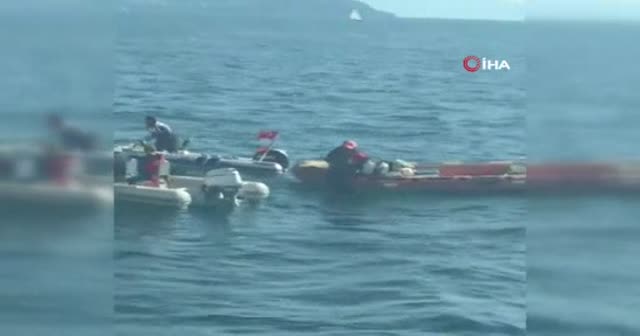 Kadıköy açıklarındaki can pazarı kamerada