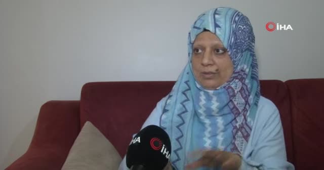 Kanser hastası kadın sardığı sarmalarla öğrencilere destek oluyor