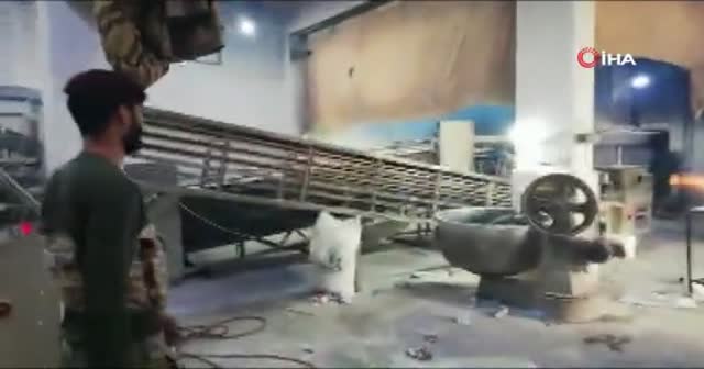 SMO askerleri Rasulayn'da fırın açtı, sivillere ekmek yaptı