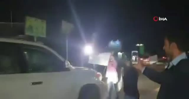 Teröristler Kamışlı’dan çekilen ABD askeri konvoyuna patates attı