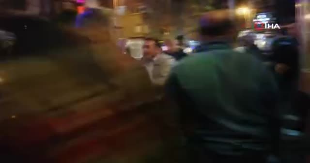 Avcılar’da dönercilerin sopalı kavgasında 2 kişi yaralandı