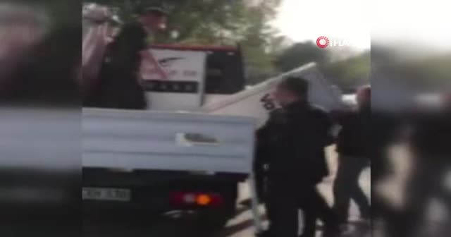 Beşiktaş'ta işgaliye izni olmayan valeler bir kişiyi bıçakla yaraladı